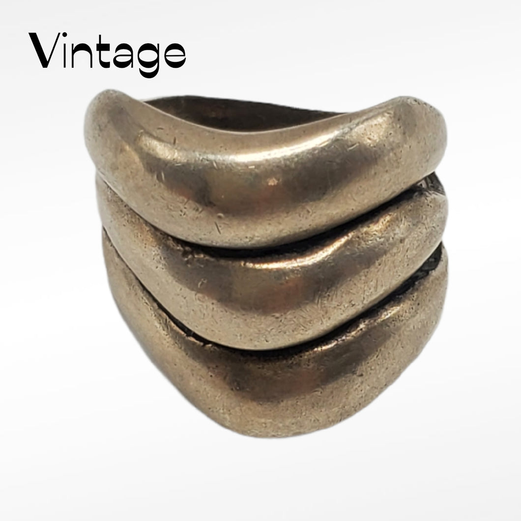Ring Vintage Size 8 Solid Sterling Silver 1980's
