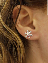 925 Sterling Silver Cubic Zircon Snowflake Earrings
